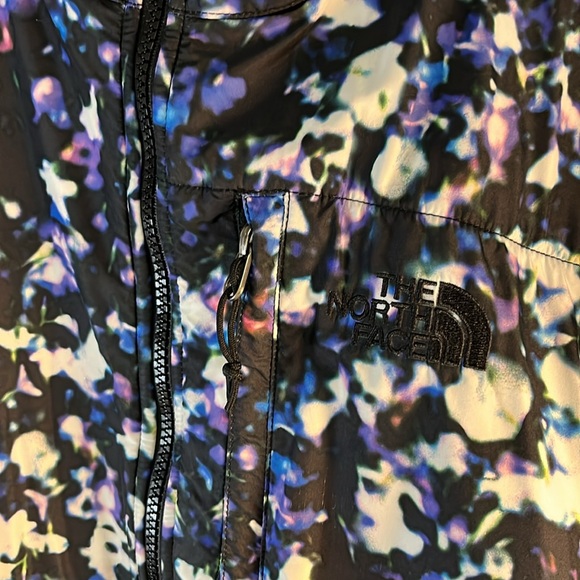 Excellent condition the north face size medium women’s coat - Picture 2 of 6